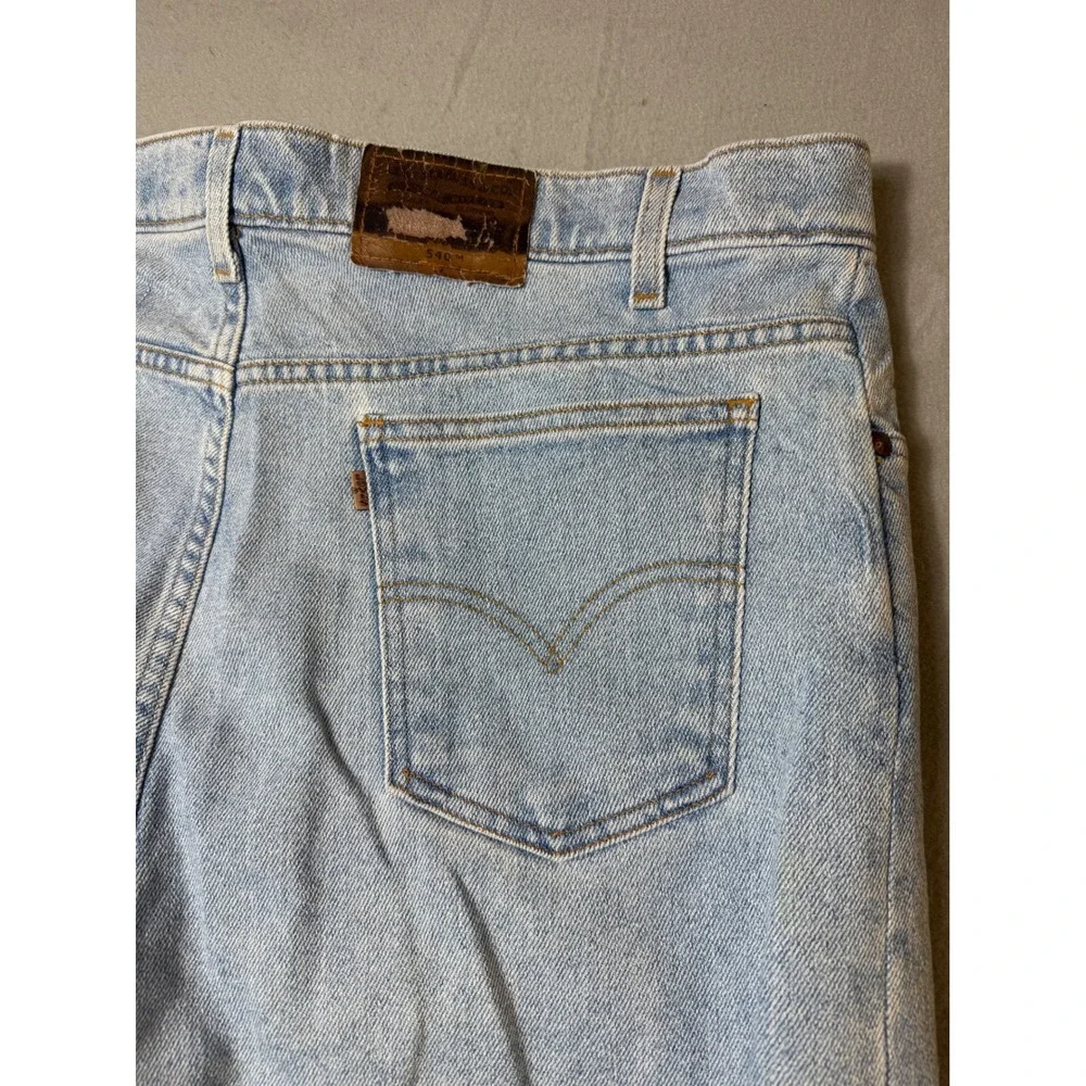 Levis Signature dad smoke